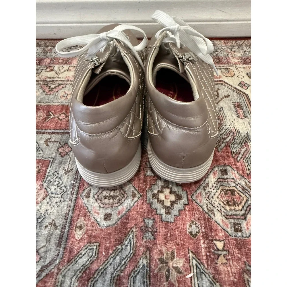 Munro Metallic‎ Quilted Sneakers Zip Lace Up Comfort Women Size 8.5 M